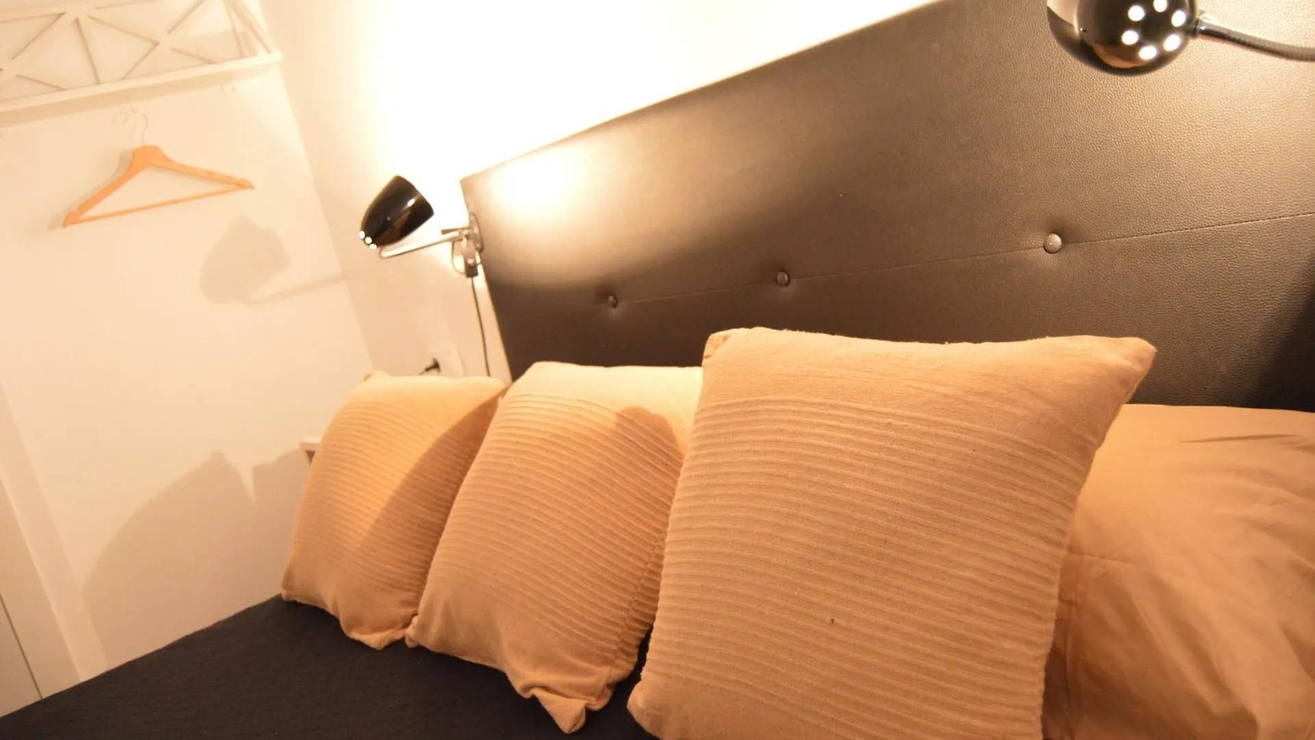Tarragona Suites Mediona