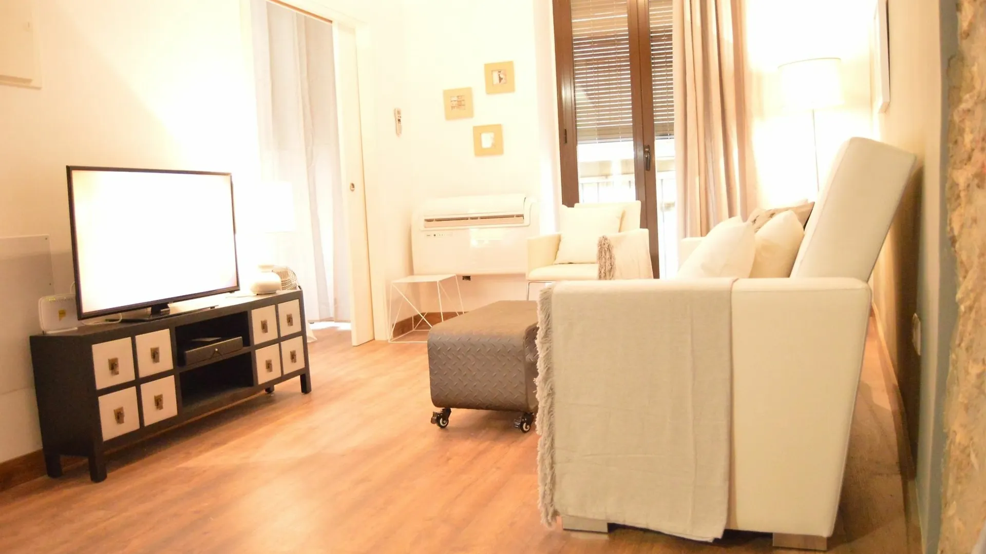 公寓 Tarragona Suites Mediona
